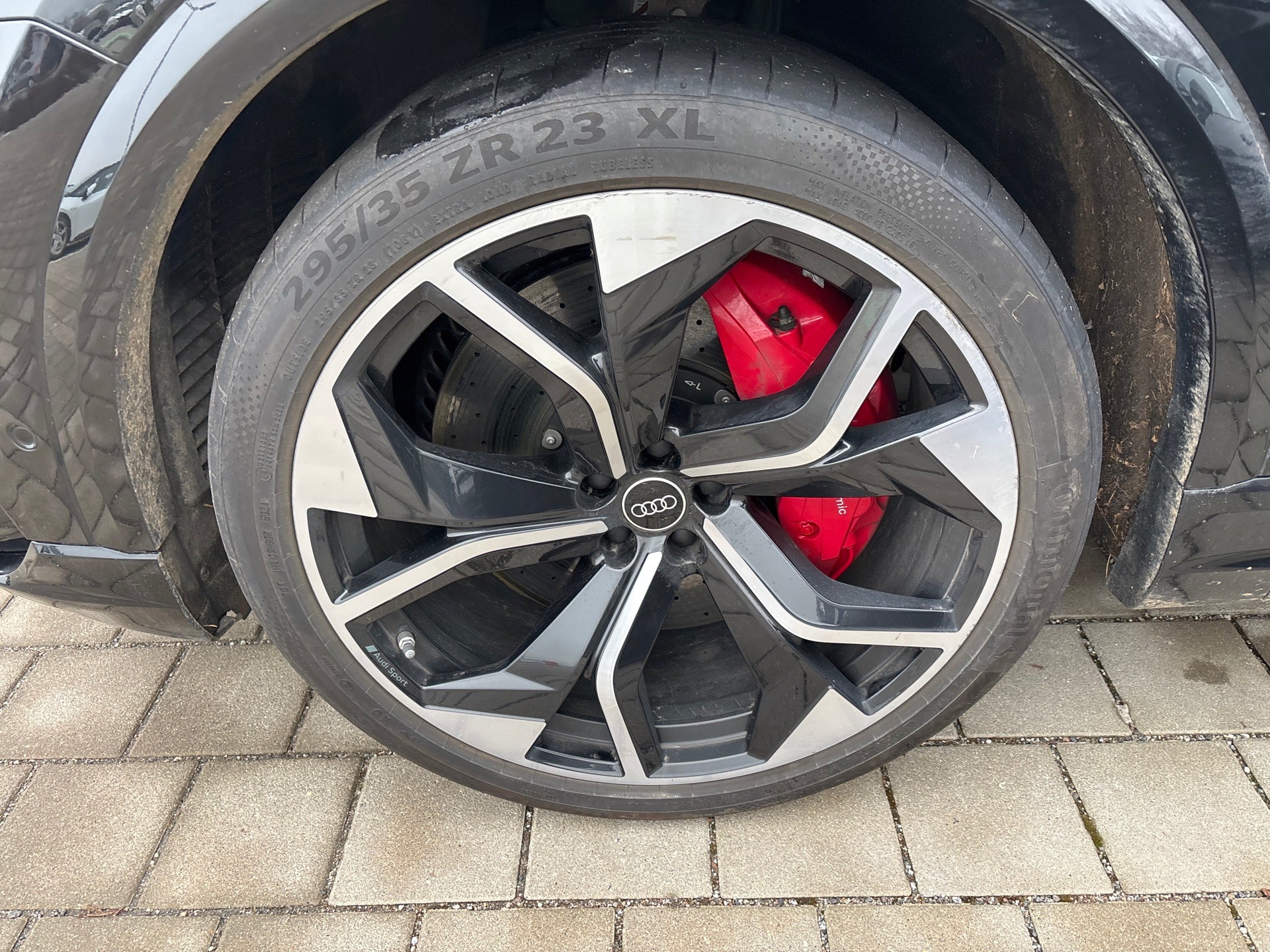 Audi RS Q8 4.0 TFSI quattro | 600 KM | 2022 | Ceramiczne hamulce |