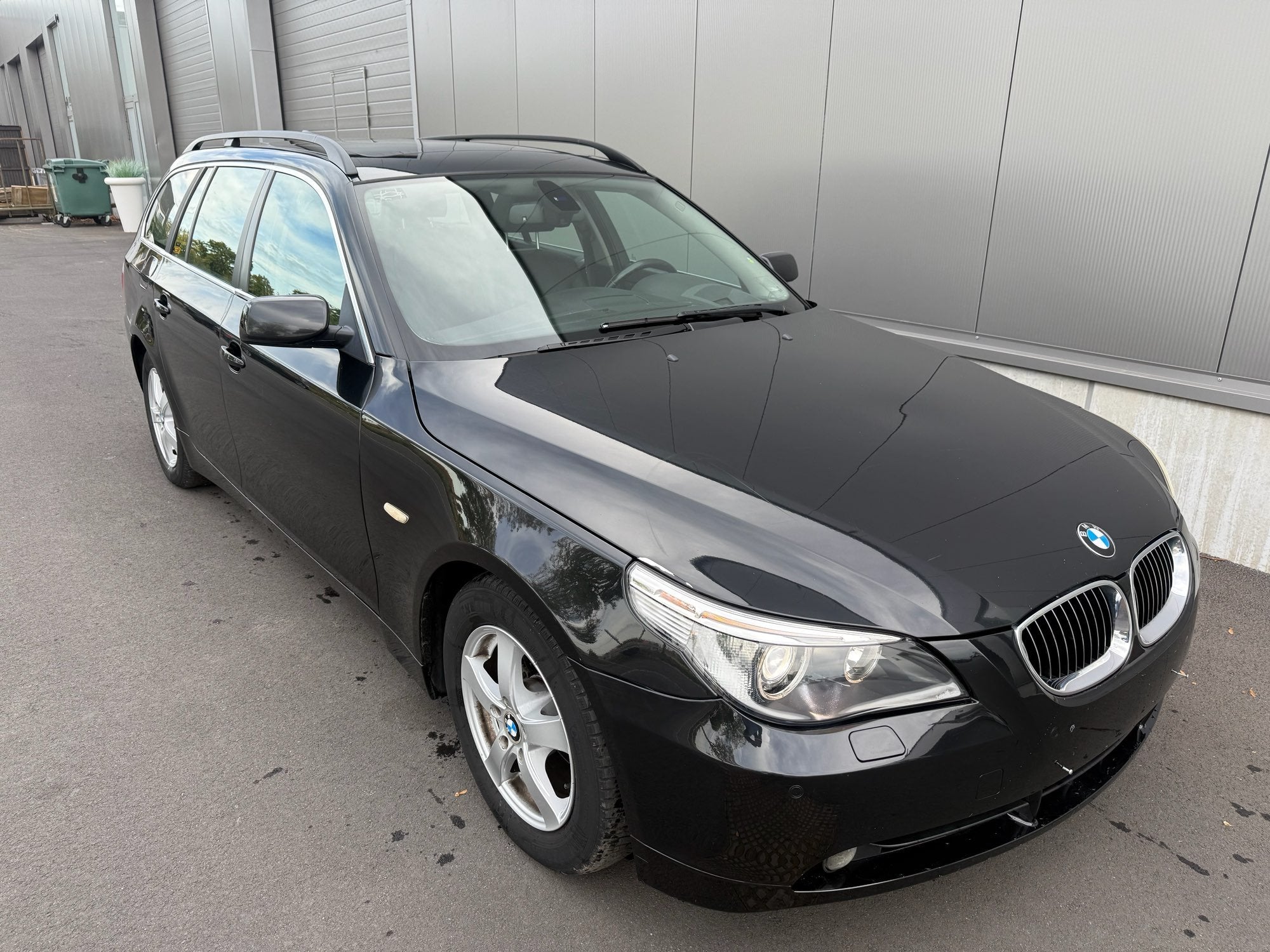 BMW 525d Touring 163 KM