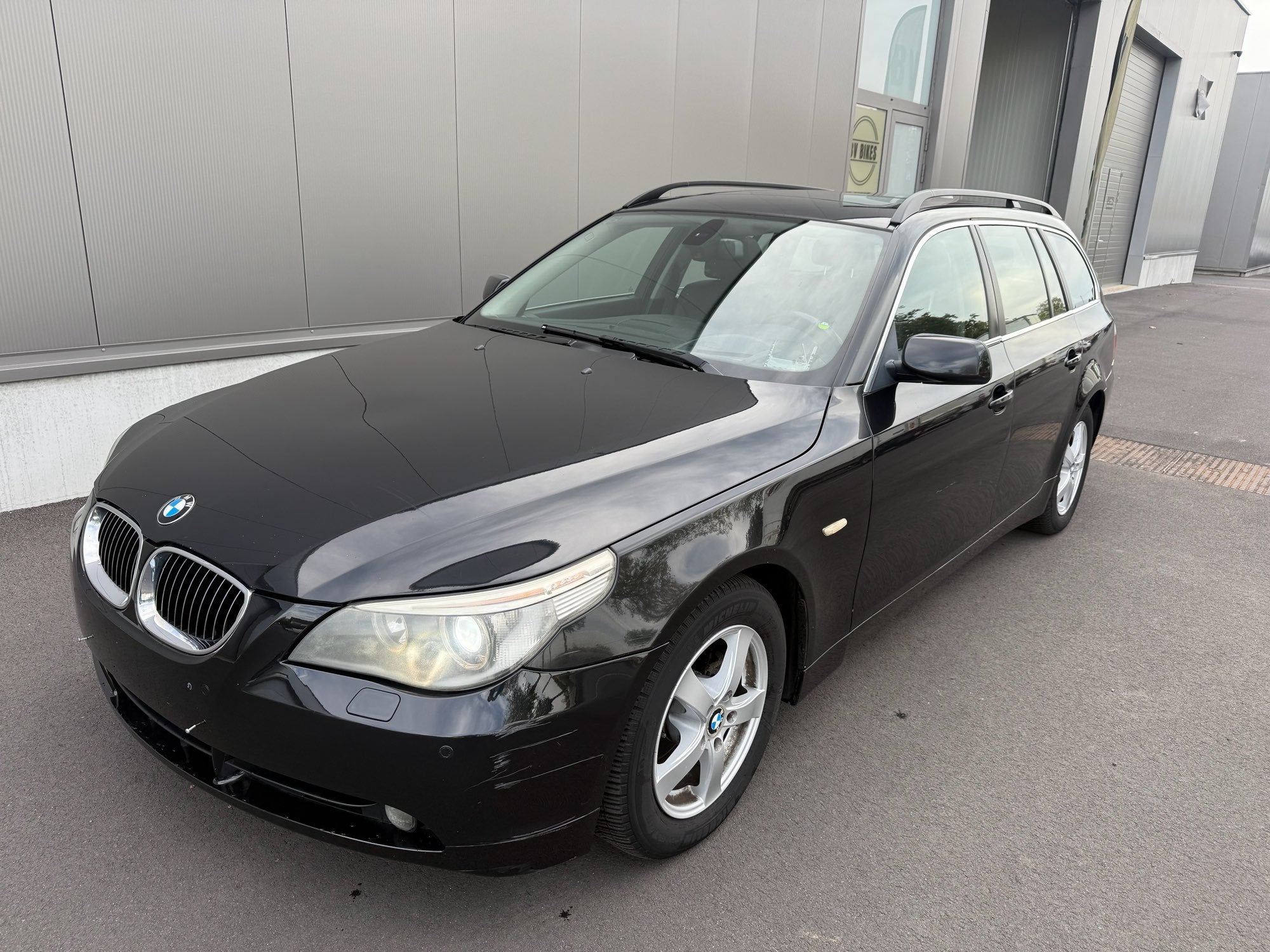 BMW 525d Touring 163 KM