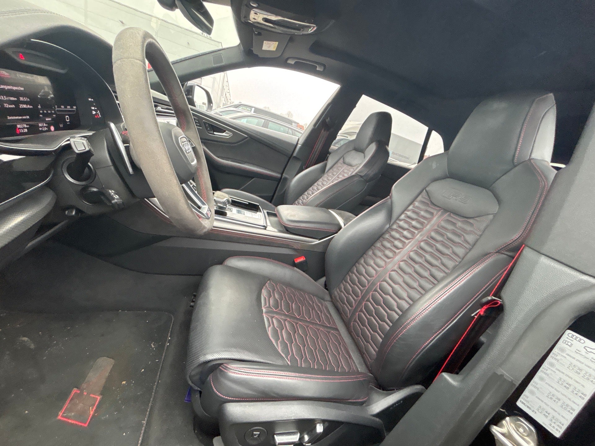 Audi RS Q8 4.0 TFSI quattro | 600 KM | 2022 | Ceramiczne hamulce |