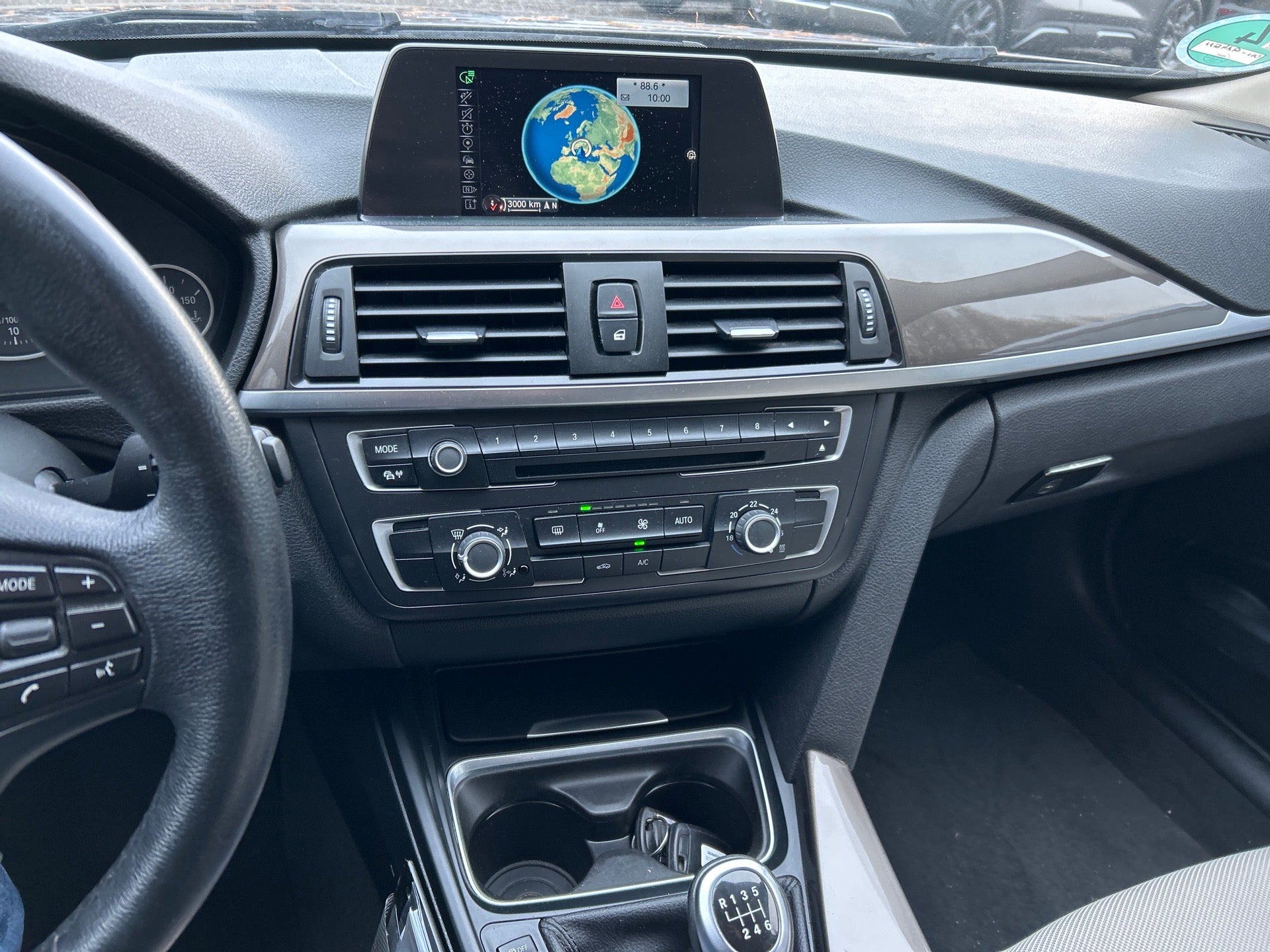 BMW 320d xDrive Touring