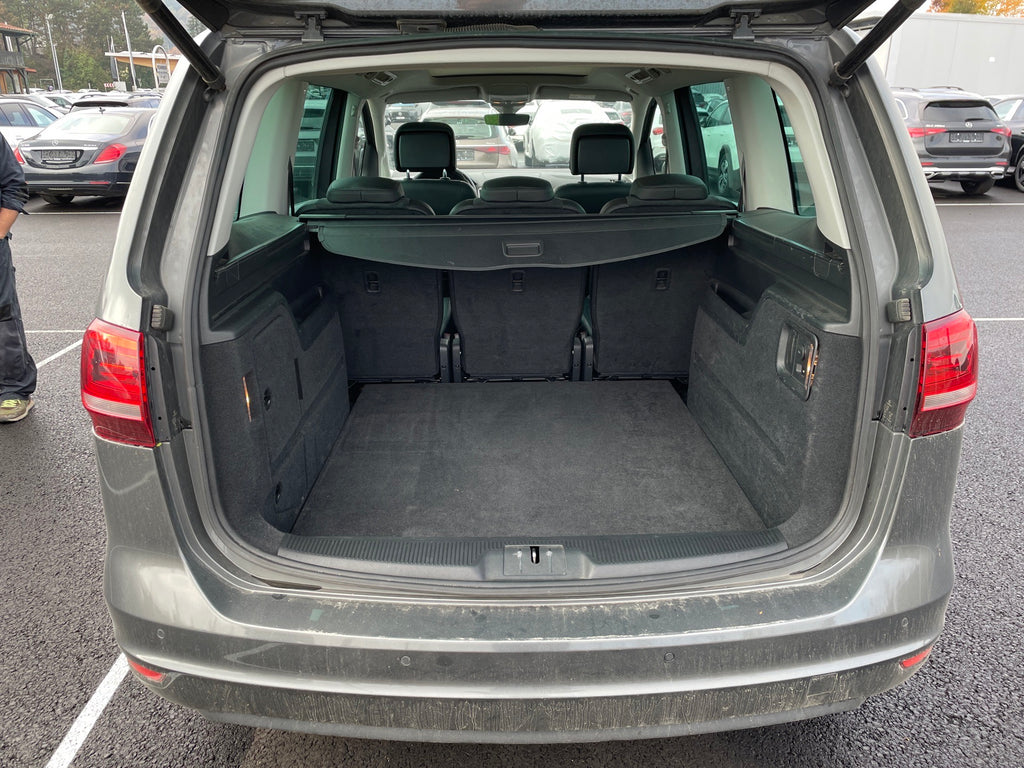 Volkswagen Sharan Highline DSG 4Motion