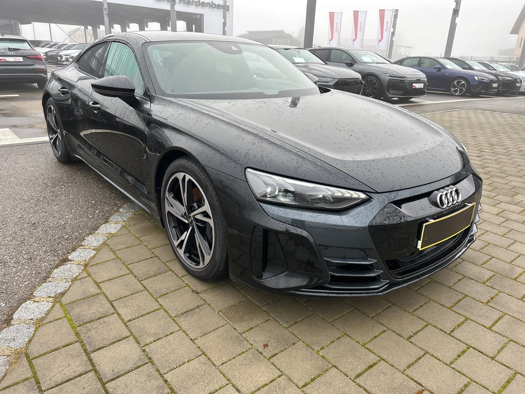 Audi E-tron GT quattro | 476 HP | 2023 | 25,771 km | Panorama | LED |