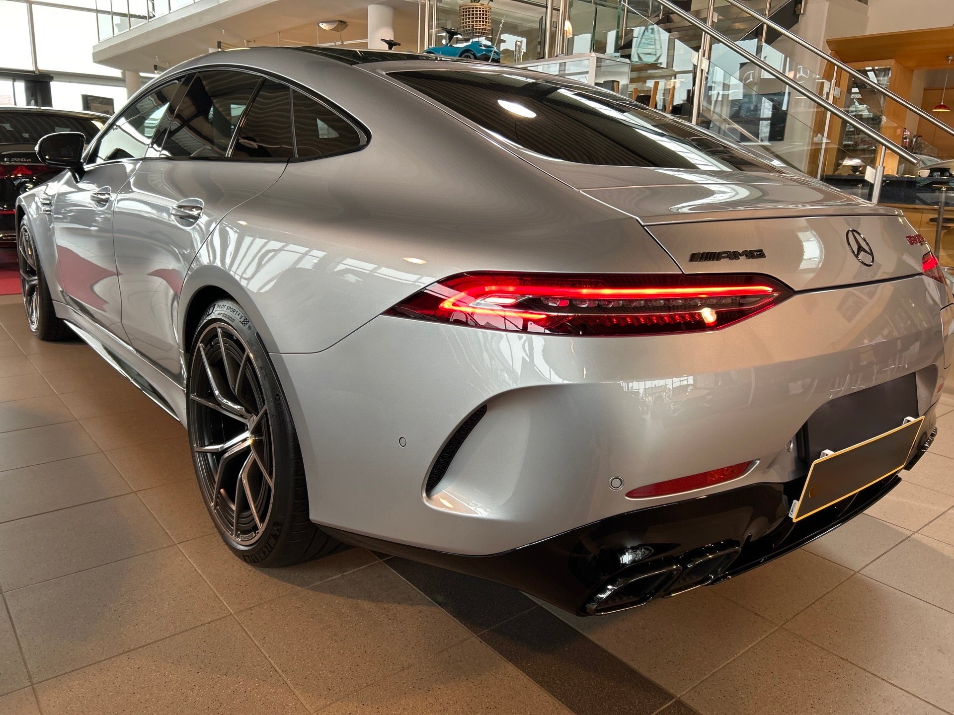 Mercedes-Benz AMG GT 4.0 63 S E Performance | 639 KM + PHEV | 2025 |