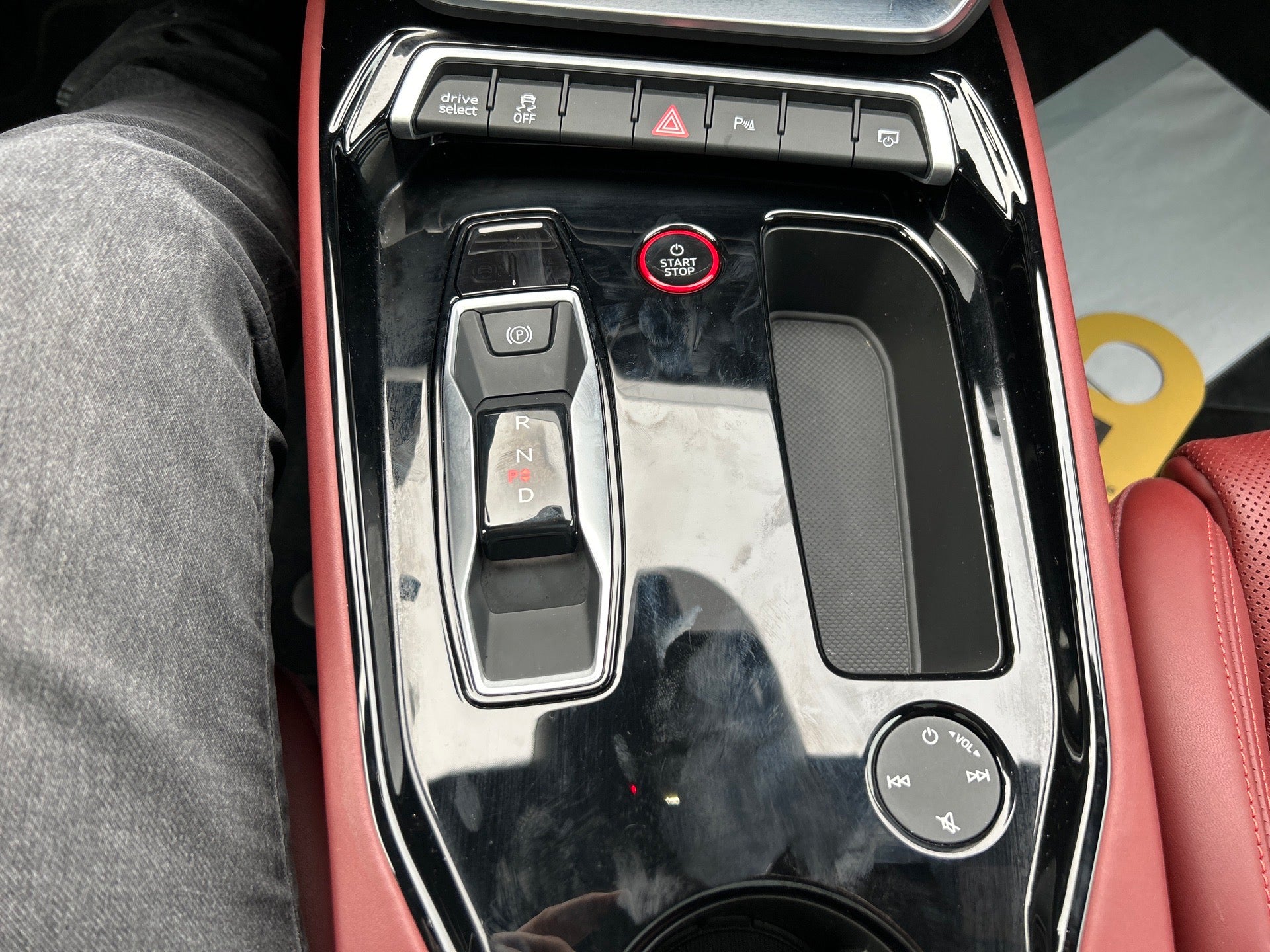 Audi E-tron GT quattro | 476 HP | 2023 | 25,771 km | Panorama | LED |