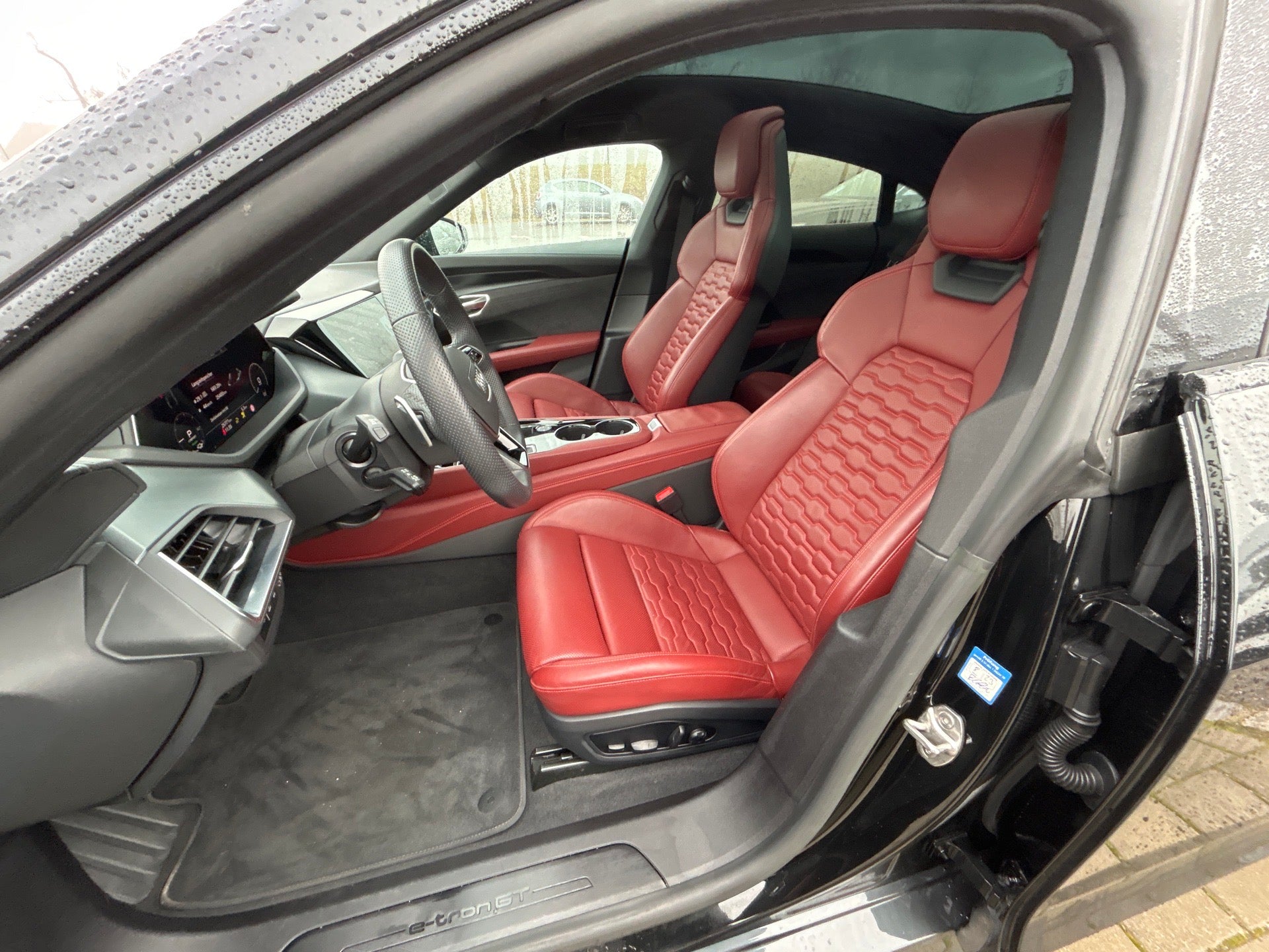 Audi E-tron GT quattro | 476 HP | 2023 | 25,771 km | Panorama | LED |